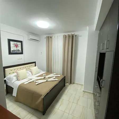 Olive Tree Apartment *