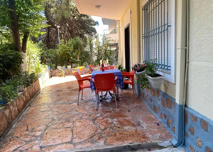 Daire Olive Tree Saranda